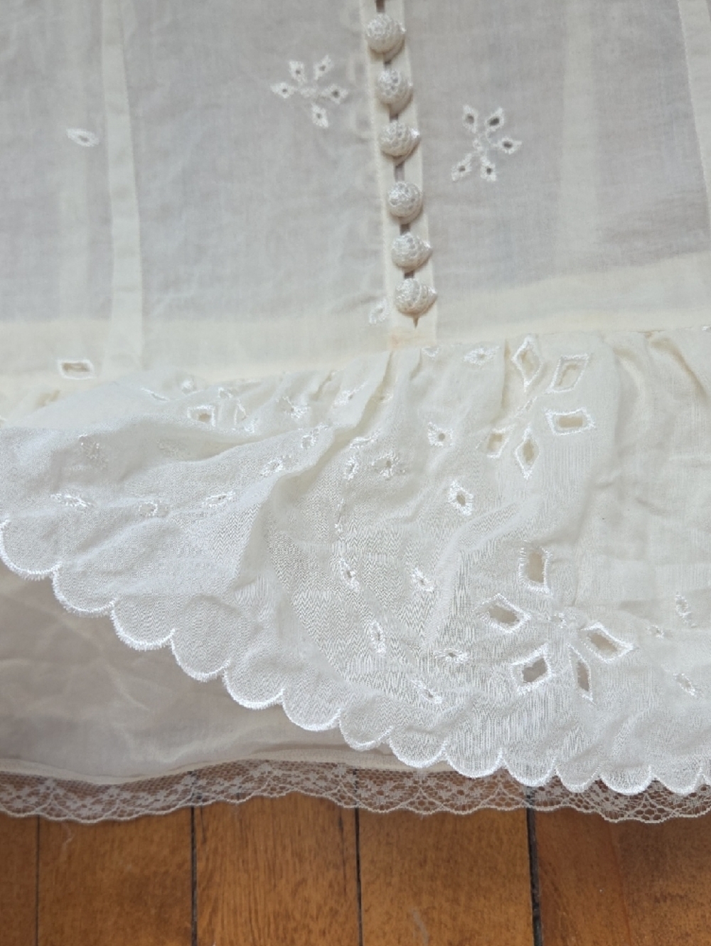See By Chloe Cream Eyelet Peplum Blouse - Picture 5 of 9